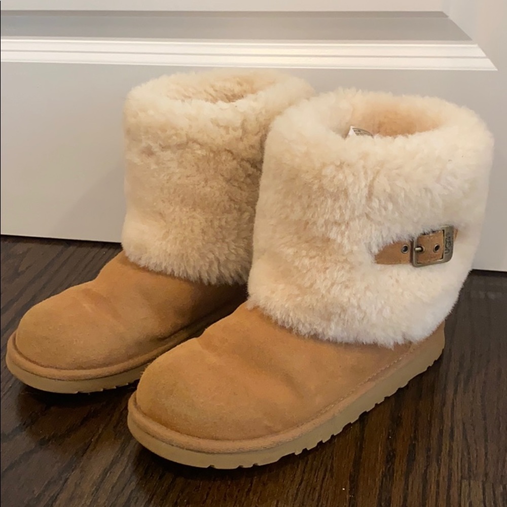 Ugh Ellee Boots With Buckle